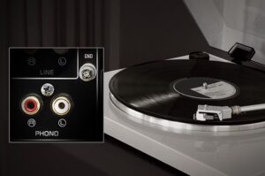 RN1000A_Phono_770x512px_08b9a908c3568c794f2d9b36ae0a9876.jpg copy
