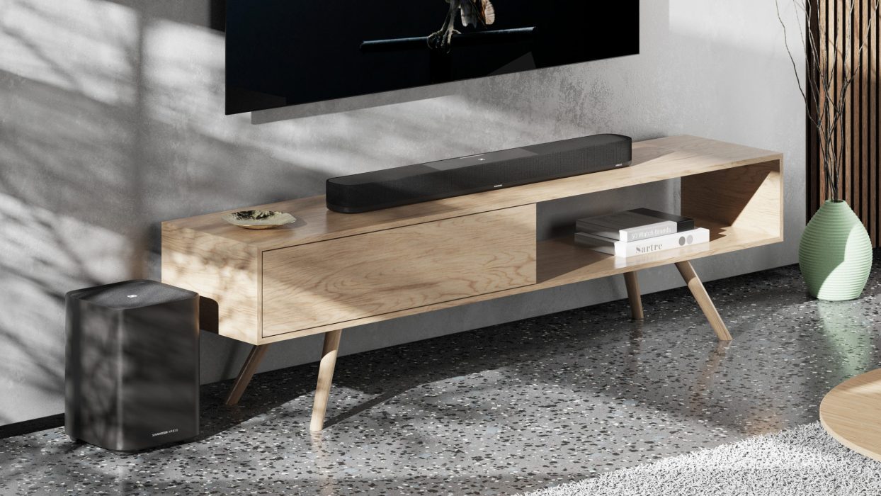 SE_Soundbar_Plus_Iso_Landscape_RGB-scaled